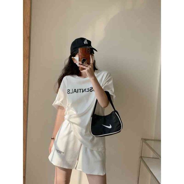 ess letter soft cotton able summer short sleeve rcasual sweatershirts sweatpants streetwear pullover solid color fleece sports suit men sets, Gray
ess letter soft cotton able summer short sleeve rcasual sweatershirts sweatpants streetwear pullover solid color fleece sports suit men sets, Gray