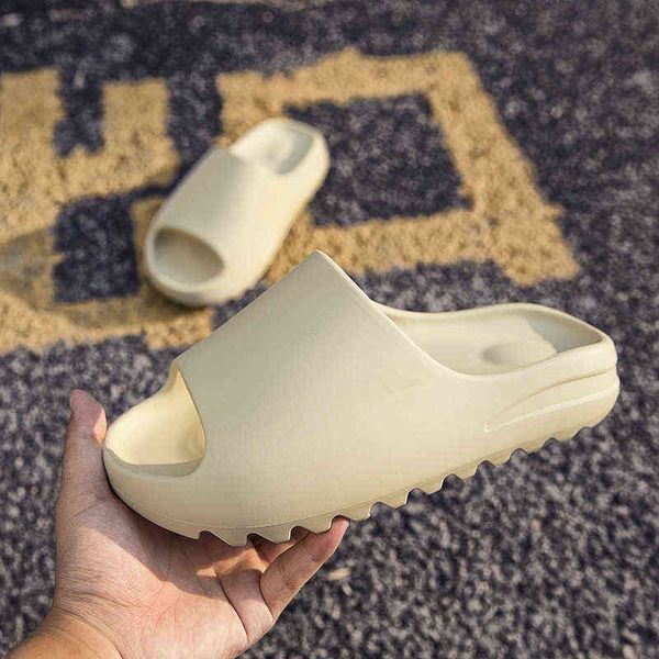 sandals summer beach ourdoor men slides women slippers outdoor indoor eva soft flip flops male thick serrated sole antislip shoes 220507, Black
sandals summer beach ourdoor men slides women slippers outdoor indoor eva soft flip flops male thick serrated sole antislip shoes 220507, Black