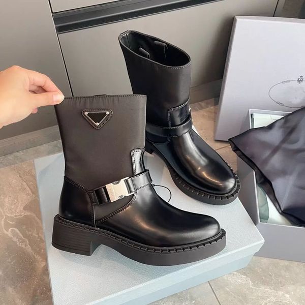 winter fashion monolith ankle boot brushed leather nylon booties triangle hybrid design brands booty famous party wedding eu35-41.box, Black
winter fashion monolith ankle boot brushed leather nylon booties triangle hybrid design brands booty famous party wedding eu35-41.box, Black