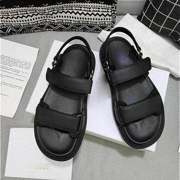 2021 luxurious designers sandals effortlessly stylish slides 2 straps with adjusted gold buckles women summer calfskin sandal woma2048, Black
2021 luxurious designers sandals effortlessly stylish slides 2 straps with adjusted gold buckles women summer calfskin sandal woma2048, Black