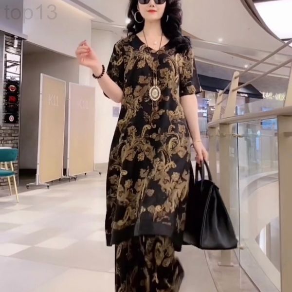 casual dresses designer 2021 summer new fashion suit large temperament printed silk mulberry women's wide leg pants two-piece set 3nb4, Black;gray
casual dresses designer 2021 summer new fashion suit large temperament printed silk mulberry women's wide leg pants two-piece set 3nb4, Black;gray