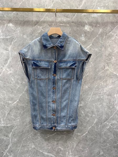 2022 new women's jackets style vintage vintage button up denim waistcoat series light blue, Black;brown
2022 new women's jackets style vintage vintage button up denim waistcoat series light blue, Black;brown