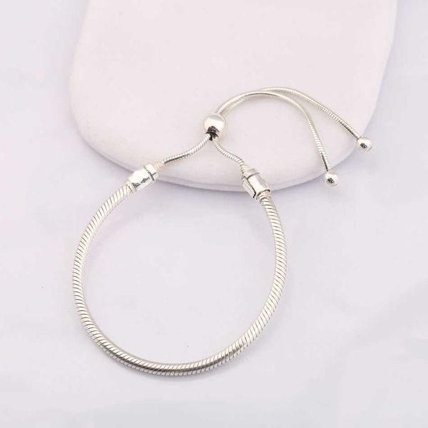 authentic sterling silver s925 bracelet, sliding transparent, cz signature, adjustable chain, suitable for diy jewelry, Golden;silver
authentic sterling silver s925 bracelet, sliding transparent, cz signature, adjustable chain, suitable for diy jewelry, Golden;silver