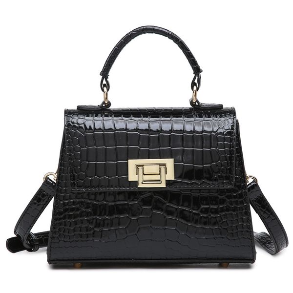 crocodile print mini women's one shoulder messenger bag 
crocodile print mini women's one shoulder messenger bag