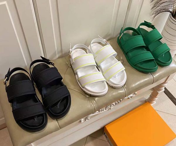 slippers 2022 designer cool fashion slippers men's and women's summer sports shoes sandals, Black
slippers 2022 designer cool fashion slippers men's and women's summer sports shoes sandals, Black