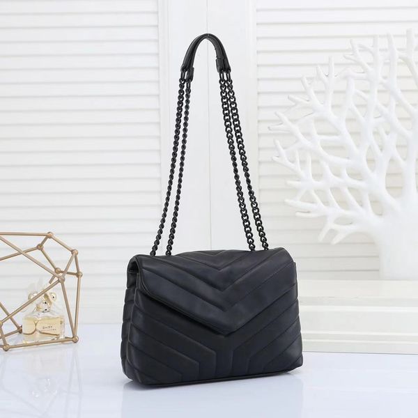 luxury handbag shoulder bag brand designer pu material ladies metal chain clamshell messenger wholesale 6 color hardware size 25-16-8cm
luxury handbag shoulder bag brand designer pu material ladies metal chain clamshell messenger wholesale 6 color hardware size 25-16-8cm