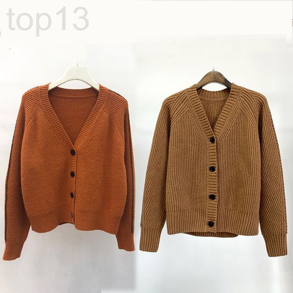 women's knits & tees designer ic xiaohe 2021 autumn and winter new temperament cashmere v-neck simple single breasted loose knit cardig, White
women's knits & tees designer ic xiaohe 2021 autumn and winter new temperament cashmere v-neck simple single breasted loose knit cardig, White