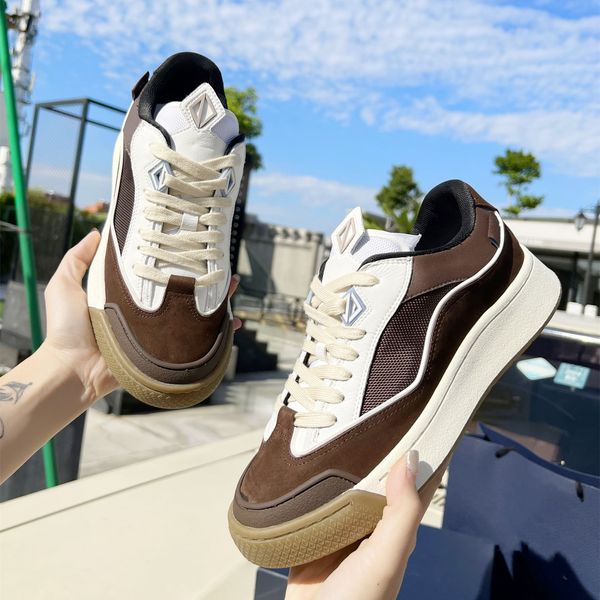 2022 luxury brand joint designer skateboard shoes level leather mesh stitching breathable low cut platform sneakers vintage couple sports sh
2022 luxury brand joint designer skateboard shoes level leather mesh stitching breathable low cut platform sneakers vintage couple sports sh