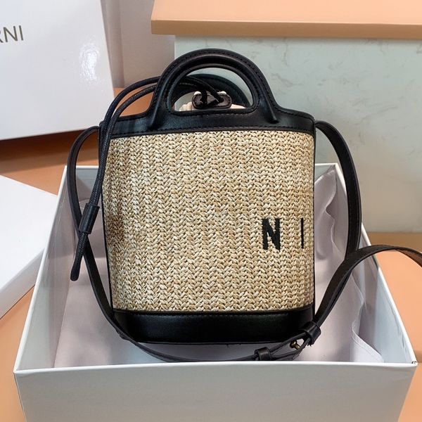 aaasummer designer beach straw bag casual rattan wicker woven women's handbag large capacity bucket bag travel wallet6
aaasummer designer beach straw bag casual rattan wicker woven women's handbag large capacity bucket bag travel wallet6