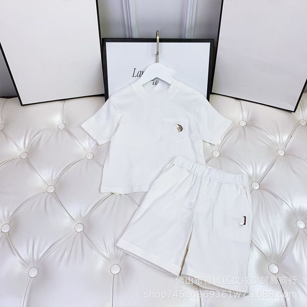 children's summer suit brother sister children's white short sleeved shorts sports comfortable two-piece set
children's summer suit brother sister children's white short sleeved shorts sports comfortable two-piece set
