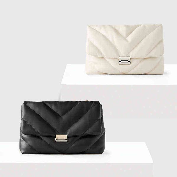 evening bag fashion simple necklace large designer soft pu leather shoulder messenger bag for woman purses and handbags 20220607
evening bag fashion simple necklace large designer soft pu leather shoulder messenger bag for woman purses and handbags 20220607