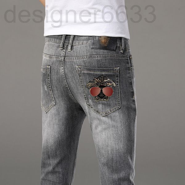 men's jeans designer spring cotton korean version small foot slim fit international brand medusa 7zb7, Blue
men's jeans designer spring cotton korean version small foot slim fit international brand medusa 7zb7, Blue