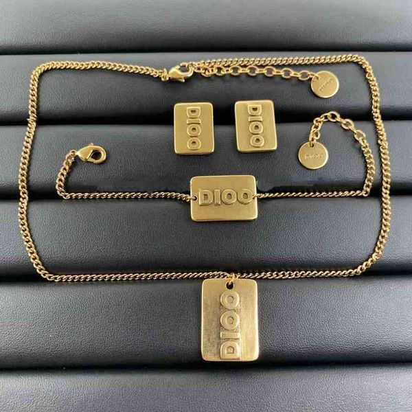 factory outlet necklace new letter brass simple neck chain bracelet earrings fashion personalized jewelry, Silver
factory outlet necklace new letter brass simple neck chain bracelet earrings fashion personalized jewelry, Silver