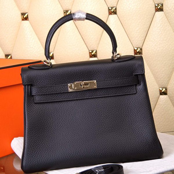 9a handmade wax line designer bag luxury ladies handbag original classic togo leather large capacity shopping brand shoulder bag gold buckle
9a handmade wax line designer bag luxury ladies handbag original classic togo leather large capacity shopping brand shoulder bag gold buckle