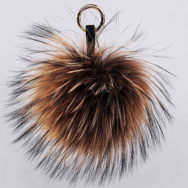 

luxury 15cm fluffy raccoon fur ball keychain real fur key chains fur pompom keychain pompon keyring charm women bag pendant aa220318, Silver