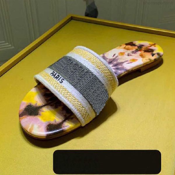 women slide sandals women shoes slide summer fashion wide flat slippery thick sandals slipper flip flops, Black
women slide sandals women shoes slide summer fashion wide flat slippery thick sandals slipper flip flops, Black