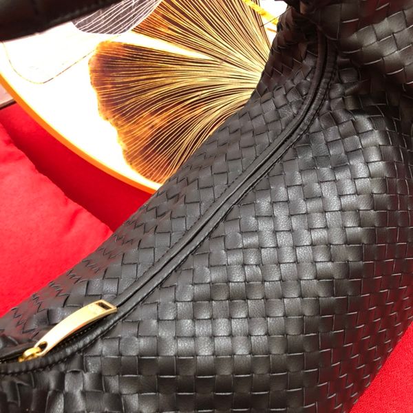 classic large weave bag women big woven bags knit bags luxury designer crochet handbag brand hobo tote wallet lady handbags kalt
classic large weave bag women big woven bags knit bags luxury designer crochet handbag brand hobo tote wallet lady handbags kalt