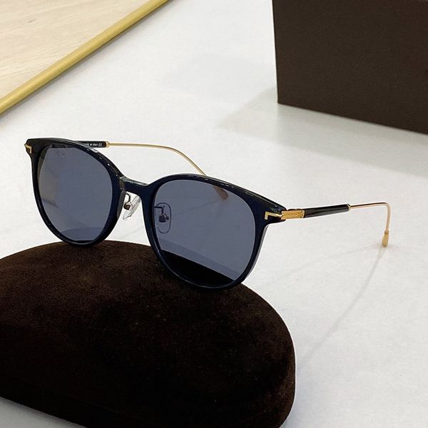 retro round sunglasses cool sunglasses polarized lenses womens fashion sunglasses pc frame metal temples comfortable outdoor eye, White;black
retro round sunglasses cool sunglasses polarized lenses womens fashion sunglasses pc frame metal temples comfortable outdoor eye, White;black