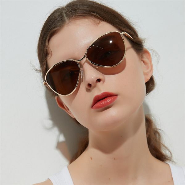 retro pilot metal frame sunglasses for women fashion outdoor driving shading sun glasses men simplicity eyewear uv400 220623, White;black
retro pilot metal frame sunglasses for women fashion outdoor driving shading sun glasses men simplicity eyewear uv400 220623, White;black