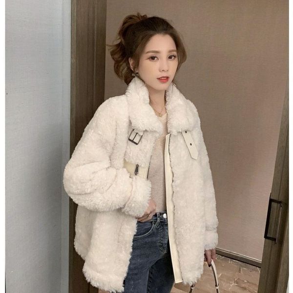 autumn and winter faux fur integrated stand collar short lambskin coat female zipper fashion 201029, Black
autumn and winter faux fur integrated stand collar short lambskin coat female zipper fashion 201029, Black