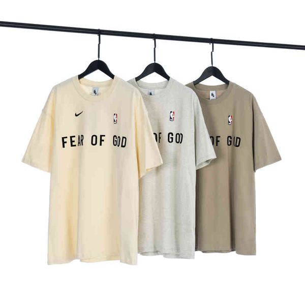 new of god thread fashion brand high street loose sleeve men's t-shirt fog 2022 luxury brand fashion design sweatshirts, White;black
new of god thread fashion brand high street loose sleeve men's t-shirt fog 2022 luxury brand fashion design sweatshirts, White;black