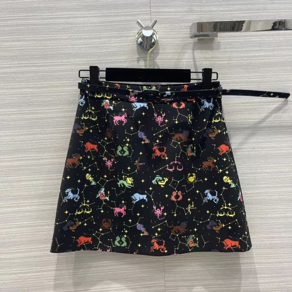 2022 summer autumn designer skirts fashion print brand same style luxury women a skirts 0709-02, Black
2022 summer autumn designer skirts fashion print brand same style luxury women a skirts 0709-02, Black