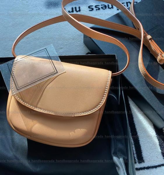 messenger luxurys designers genuine shopping bag wallets cards coins men leather purse card holder long handbags women holders lambskin wall
messenger luxurys designers genuine shopping bag wallets cards coins men leather purse card holder long handbags women holders lambskin wall