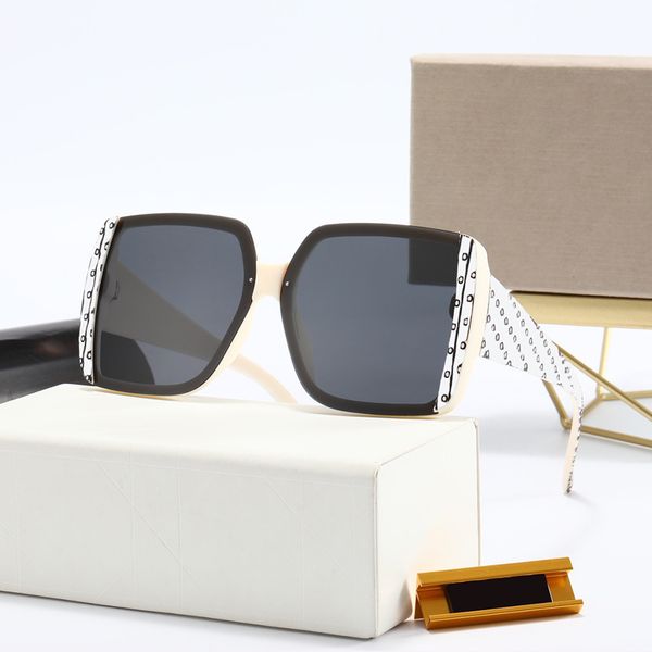 classic sunglasses designer women adumbral full letters goggle fashion sun glasses driving sunglass eyewear with box, White;black
classic sunglasses designer women adumbral full letters goggle fashion sun glasses driving sunglass eyewear with box, White;black