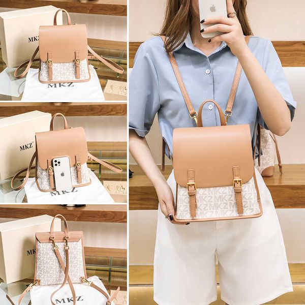 trendy wild travel 2021 new backpack lightweight schoolbag autumn and winter leisure style womens bag
trendy wild travel 2021 new backpack lightweight schoolbag autumn and winter leisure style womens bag