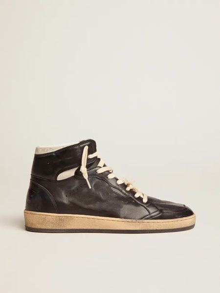 high-small dirty shoes designer luxury version italian retro handmade womens sky-star sneakers in black nappa leather with white nappa-leath
high-small dirty shoes designer luxury version italian retro handmade womens sky-star sneakers in black nappa leather with white nappa-leath