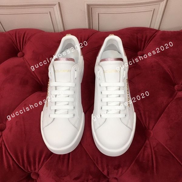2022 designer shoes sneakers leather calfskin casual shoe technical men's and women's platform multicolor men women size35-45, Black
2022 designer shoes sneakers leather calfskin casual shoe technical men's and women's platform multicolor men women size35-45, Black