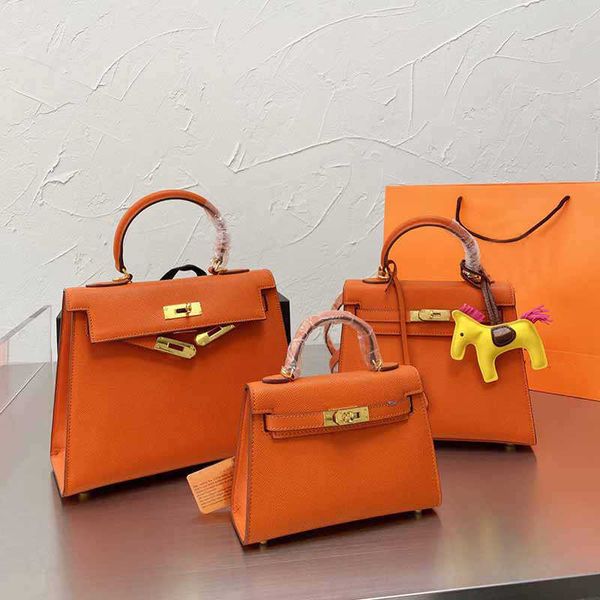 women bag palm grain calf genuine leather handbag shoulder bags hardware belt purse with silk ribbon nice designer handbags tote
women bag palm grain calf genuine leather handbag shoulder bags hardware belt purse with silk ribbon nice designer handbags tote