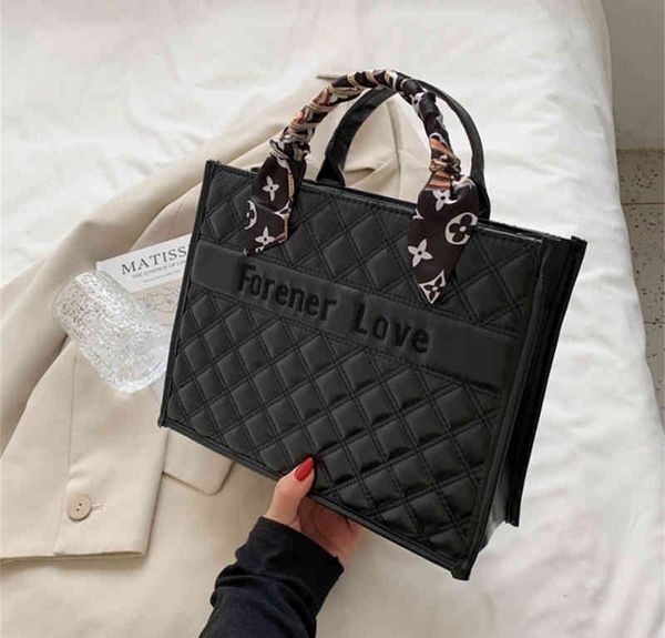 fashion handbag summer commuting bag large capacity fashionable foreign style tote bag hawl
fashion handbag summer commuting bag large capacity fashionable foreign style tote bag hawl