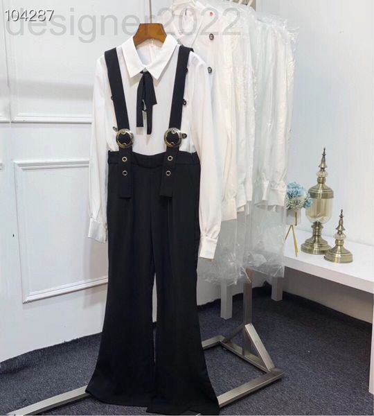 women's jeans designer counter autumn and winter three-dimensional cutting large long leg version high waist wide leg bell bottomed pan, Blue
women's jeans designer counter autumn and winter three-dimensional cutting large long leg version high waist wide leg bell bottomed pan, Blue
