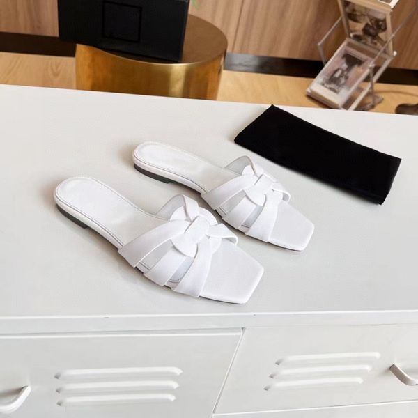 italy designer slipper luxury women sandal brand slide slippers flat bottom flip flop design sneakers foam rubber sandals by shoebrand w118, Black
italy designer slipper luxury women sandal brand slide slippers flat bottom flip flop design sneakers foam rubber sandals by shoebrand w118, Black