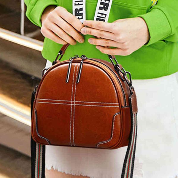 designer handbags niche apple bag 2022 new trend versatile shoulder strap one portable leather women's messenger
designer handbags niche apple bag 2022 new trend versatile shoulder strap one portable leather women's messenger