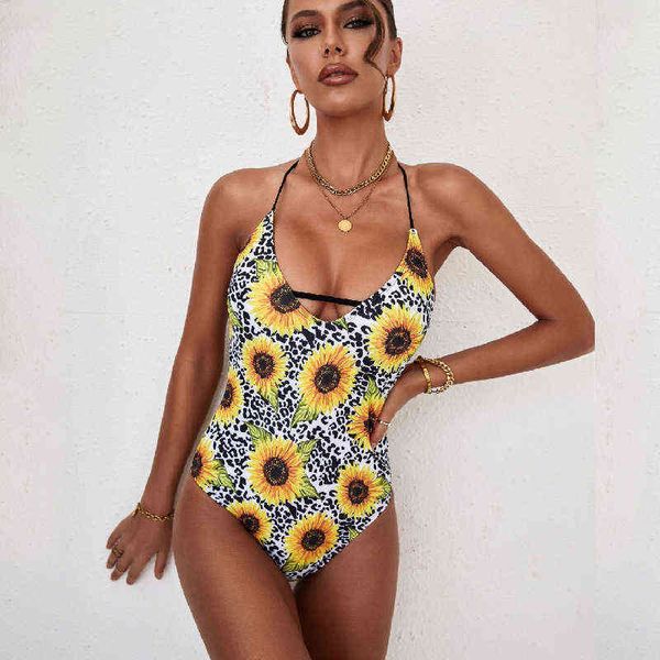 designer swimwear bikini 2022 spring women's neck cross strap backl large swimsuit, White;black
designer swimwear bikini 2022 spring women's neck cross strap backl large swimsuit, White;black