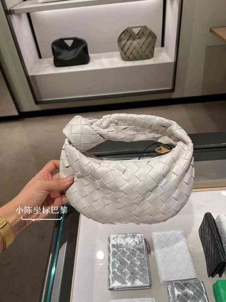 venetas bottegav spot jodie woven mini underarm bag knotted one shoulder hand p2is
venetas bottegav spot jodie woven mini underarm bag knotted one shoulder hand p2is