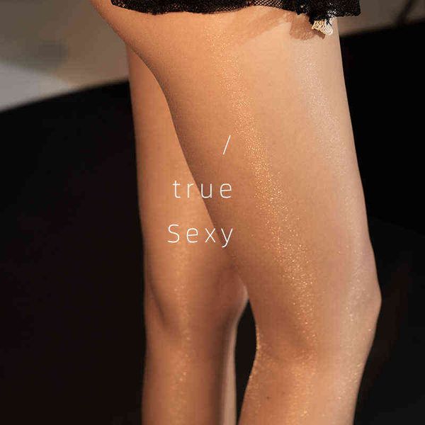shiny glossy elegant women skinny glossy legs tights seamless pantyhose stockings nylon super elastic silk medias hosiery t220808, Black;white
shiny glossy elegant women skinny glossy legs tights seamless pantyhose stockings nylon super elastic silk medias hosiery t220808, Black;white