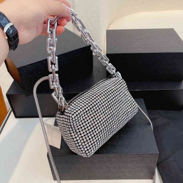 shoulder bags messenger bags for women designer handbags tote shiny diamonds totes shoulderbag handbag crossbody bag purses lady wallets 220
shoulder bags messenger bags for women designer handbags tote shiny diamonds totes shoulderbag handbag crossbody bag purses lady wallets 220