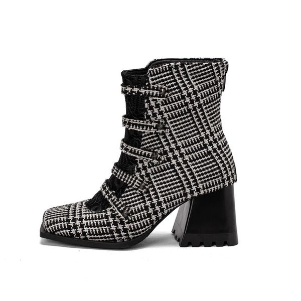 2022 women's boots autumn winter new european and american fashion plaid thickened high heels heel zipper short boots, Black
2022 women's boots autumn winter new european and american fashion plaid thickened high heels heel zipper short boots, Black