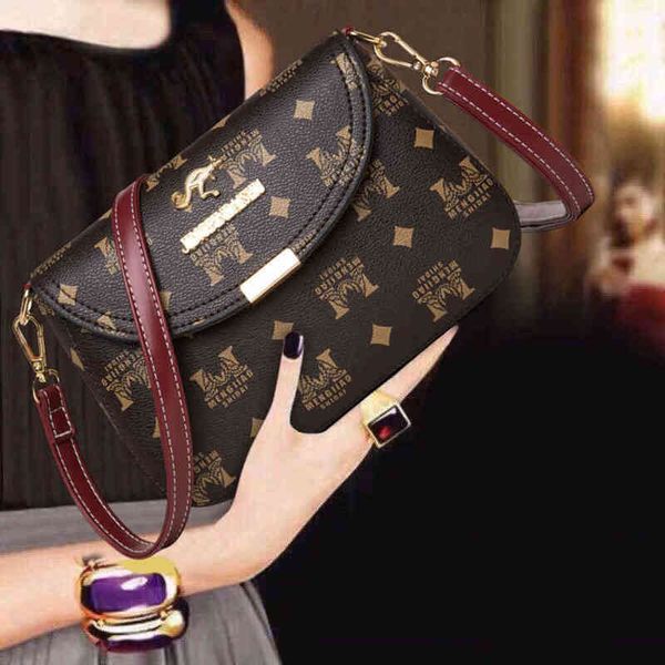 highest quality luxury one-shoulder female texture women's simple printed single messenger bag large capacity chain shoulder handbags 5
highest quality luxury one-shoulder female texture women's simple printed single messenger bag large capacity chain shoulder handbags 5