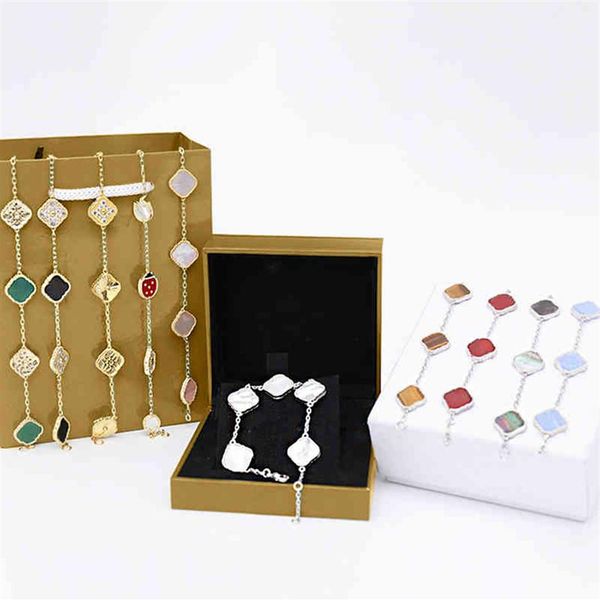 bracelets designer classic clover bracelet fashion five flower for man woman gold silver optional 18 color 19v, Golden;silver 
bracelets designer classic clover bracelet fashion five flower for man woman gold silver optional 18 color 19v, Golden;silver