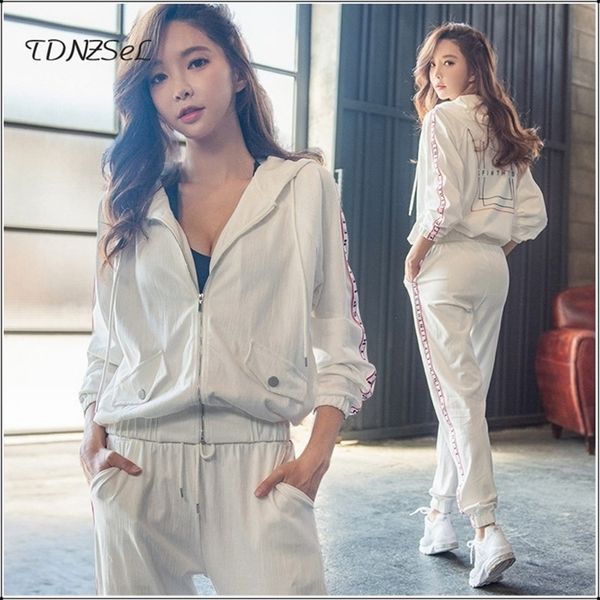 spring autumn womens sport traksuits casual hoodies pants 2 two piece sets outfits fitness jogger sets running sweatpants suits t200702, White
spring autumn womens sport traksuits casual hoodies pants 2 two piece sets outfits fitness jogger sets running sweatpants suits t200702, White