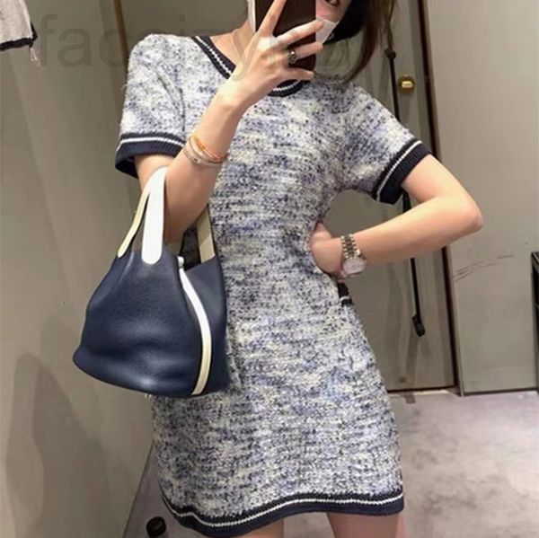 casual dresses designer 22 summer new style small fragrance special yarn round neck short sleeved dress 9jgb, Black;gray
casual dresses designer 22 summer new style small fragrance special yarn round neck short sleeved dress 9jgb, Black;gray