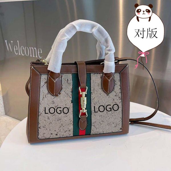 designer luxury bags new women's shoulder bag simple texture spring fashion large capacity foreign style portable
designer luxury bags new women's shoulder bag simple texture spring fashion large capacity foreign style portable