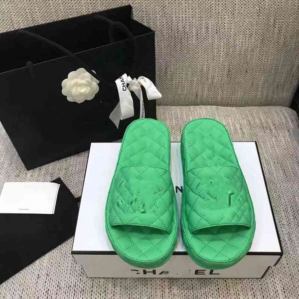 slippers net red small fragrant wind slippers with the same style. women wear one-line fashionable beach antiskid muffin bottom and thick, Black
slippers net red small fragrant wind slippers with the same style. women wear one-line fashionable beach antiskid muffin bottom and thick, Black