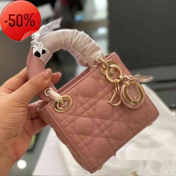 designer bags 2022 new leather small fragrance mini mouth red diana net same msenger handtote purses ladies handbags factory wholesale low p
designer bags 2022 new leather small fragrance mini mouth red diana net same msenger handtote purses ladies handbags factory wholesale low p
