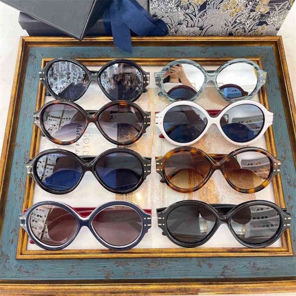 sunglasses d family round frame plate uv resistant female star net red same sunglasses r1u, White;black
sunglasses d family round frame plate uv resistant female star net red same sunglasses r1u, White;black