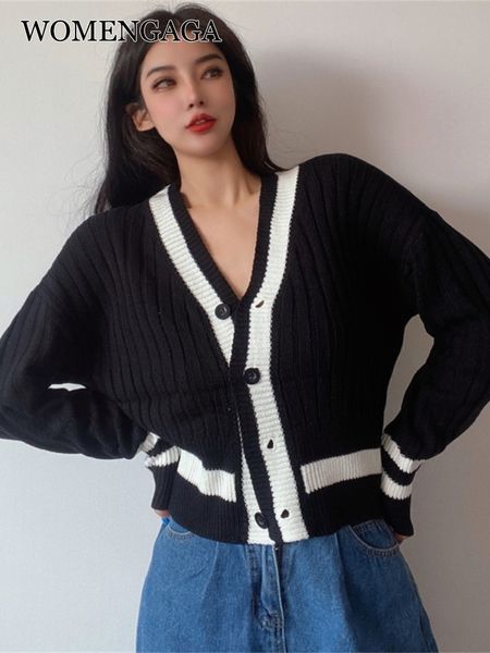 2022 autumn winter new college style v-neck single breasted casual loose sweater korean fashion women 4z2b, White;black
2022 autumn winter new college style v-neck single breasted casual loose sweater korean fashion women 4z2b, White;black
